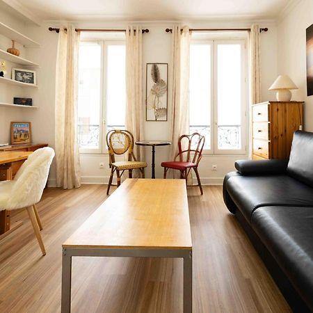 Well Located Apartment In Paris Exterior foto